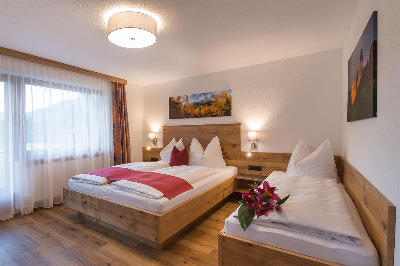 Alpenrose Appartements Burger Evelin Sankt Anton am Arlberg Exterior foto